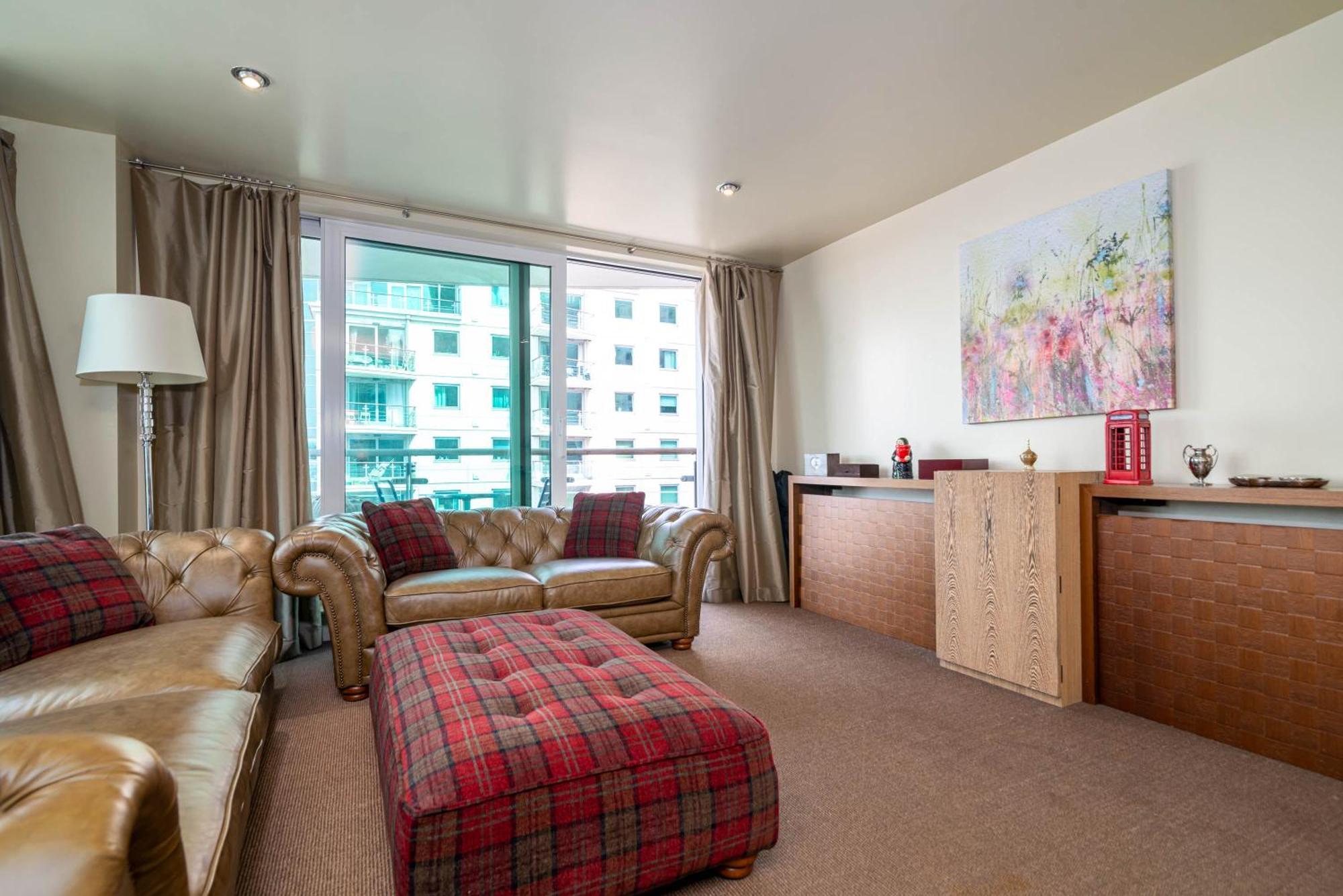 Fabulous 3 Bed Apartment In Vauxhall London Exteriör bild